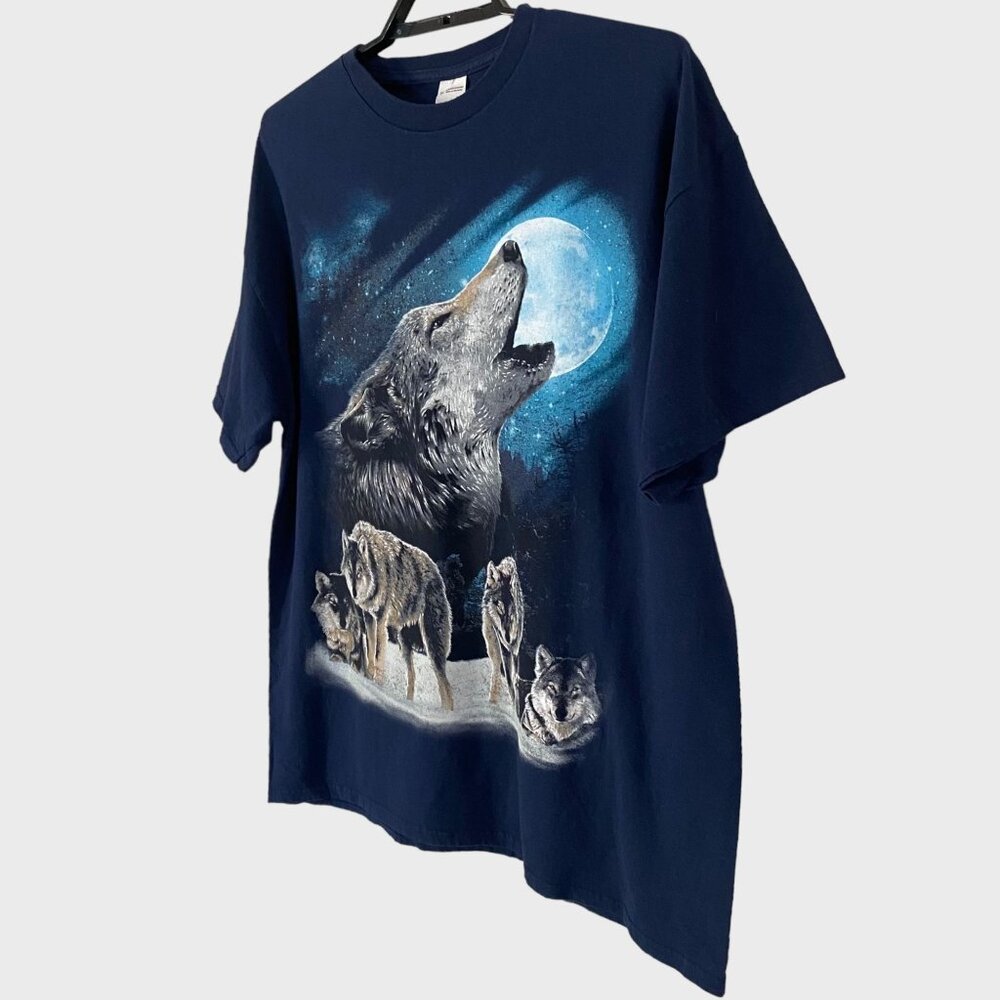 Y2K Wolf Pack Full Moon T-Shirt Men's XL Blue Graphic Short-Sleeve Nature Tee - Picture 2 of 10